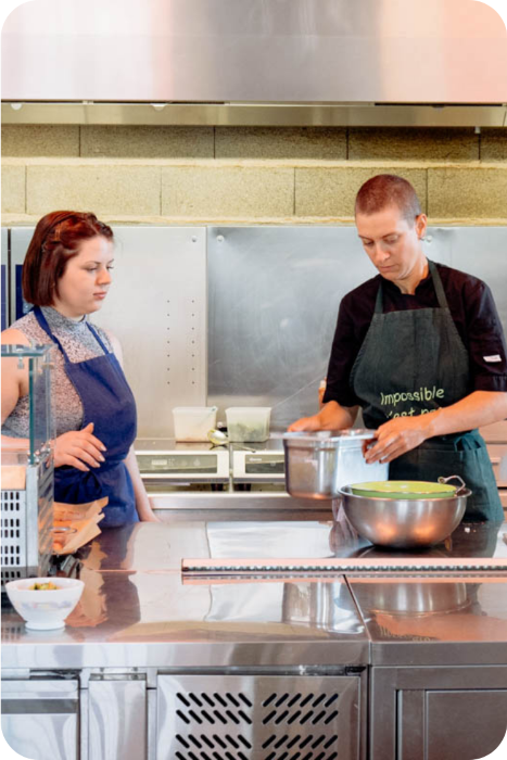 Justine Rist en Cuisine au Festin du Turfu 2024